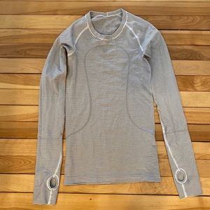 Stripped swiftly tech long sleeve!
